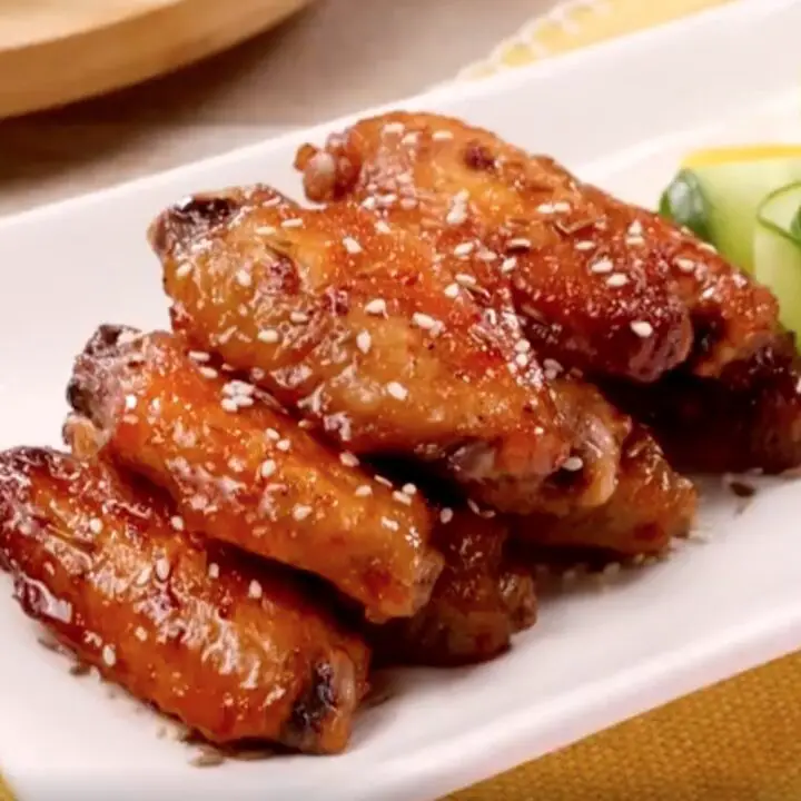 how long to bake chicken wings in oven, crispy chicken wings,