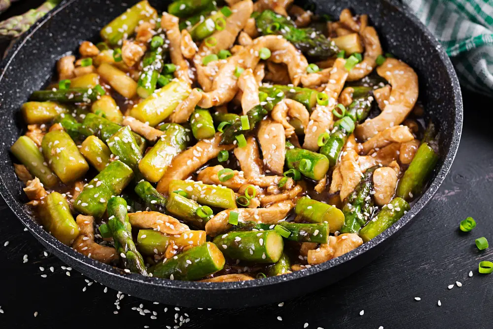 chicken stir fry with asparagus, asian asparagus recipe, chicken asparagus stir fry, chicken and asparagus stir fry, chinese recipes with asparagus